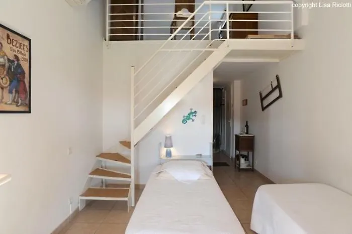 Les Hotes De La Combe Mouis Creissan